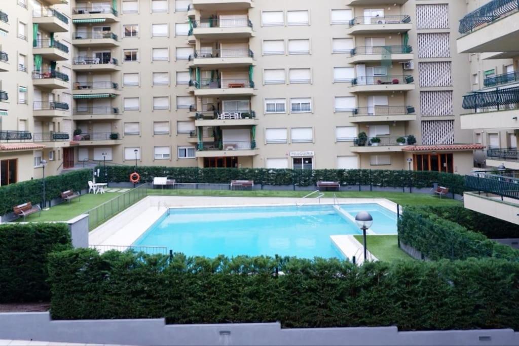Amplio Apartamento Con Piscina Al Lado De La Playa Платья-де-Аро Экстерьер фото
