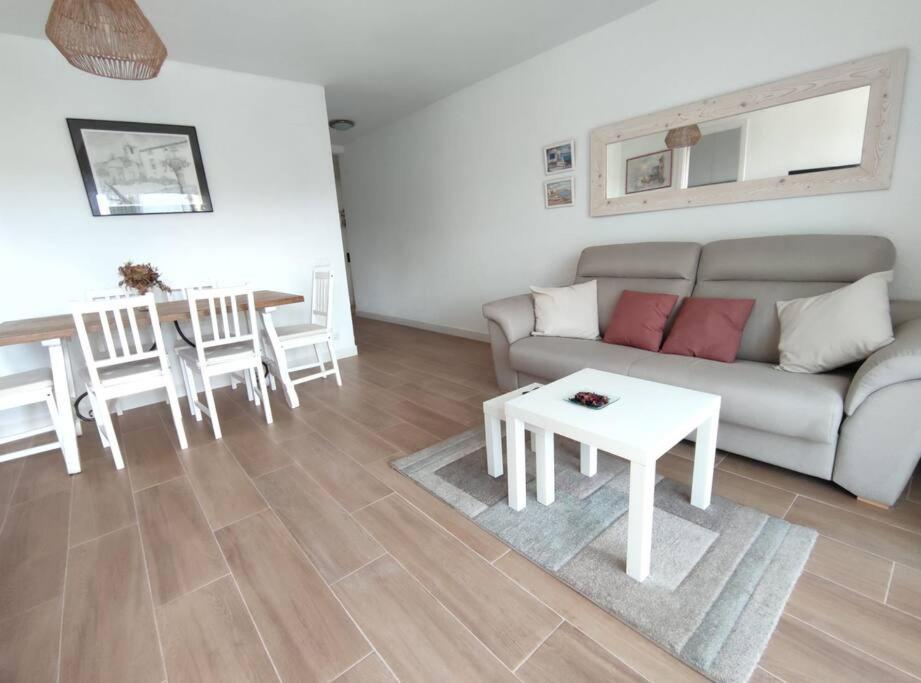 Amplio Apartamento Con Piscina Al Lado De La Playa Платья-де-Аро Экстерьер фото